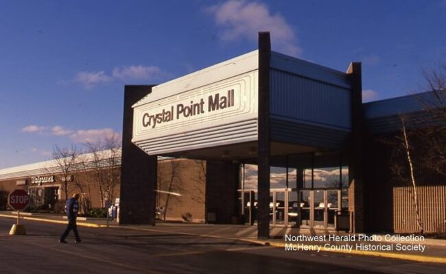 crystal lake mall entrance